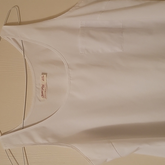 White sleeveless top. Size L - Picture 2 of 5
